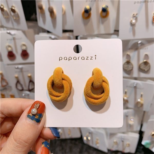 

winter new fashion retro morandi large circle velvet irregular stud earrings 2019 women's unique gift jewelry christmas gifts, Golden;silver