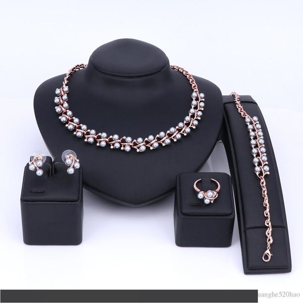 

мода нагѬђдник воѬоник кђлон Ѭоконй коле имиаи жемђга кѬиалл ожеѬел Black