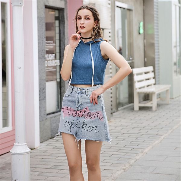 

solid color women's slim round collar solid color women's slim vest round collar vest, White