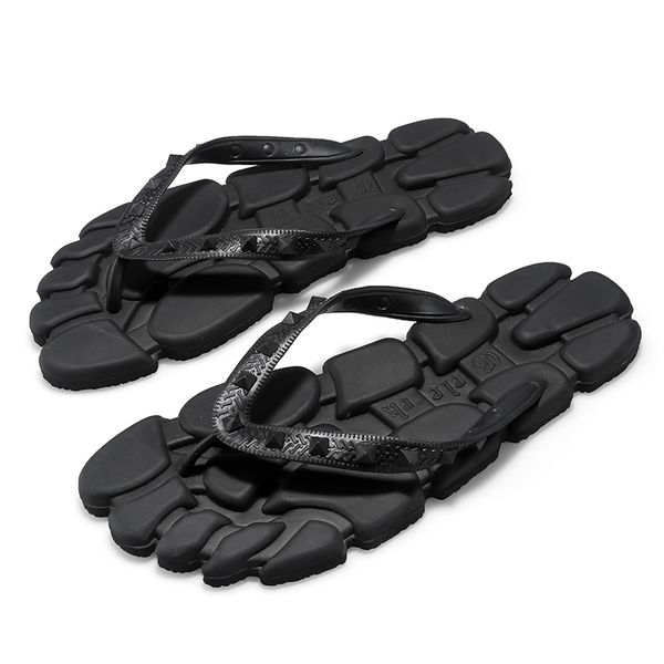 

new summer flip-flops, black flip-flops, simple fashion slippers, men's personality slippers, fashionable men's slippers