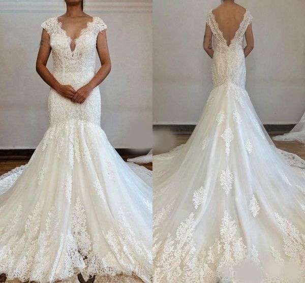 

elegant mermaid lace wedding dresses v-neck backless appliques sweep train church chapel bridal gowns modern castle vestidoe de noiva custom, White