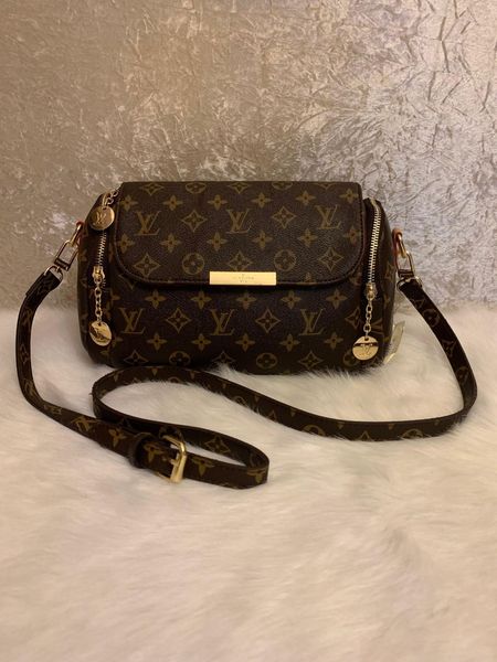 

2019 new fashion shoulder bags chain men's and women's classic handbags pu crossbody bags 19f