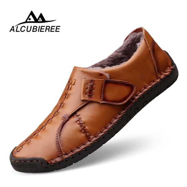 

2019 new genuine leather loafers men moccasin slip on sneakers flat causal men shoes male footwear boat shoes, Black