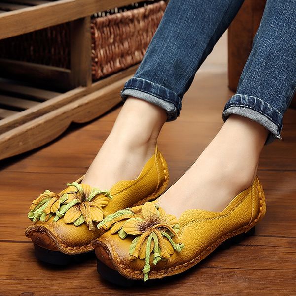 

genuine leather shoes women flats handmade flower moccasins women loafers comfort flat shoes ladies chaussure femme plus size 42, Black