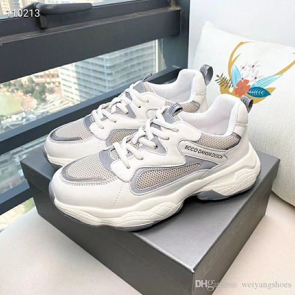 

2019 осень новые кожаные старые ботинки сетки дышащий спорта повседневная обувь для женщин толстой подошве студенты женские кроссовки tide