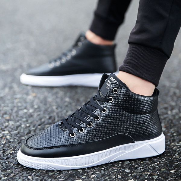 

2019 men's casual vulcanized shoes high sneakers lace-up male shoes men comfortable sneakers leather tenis masculino u6-14, Black