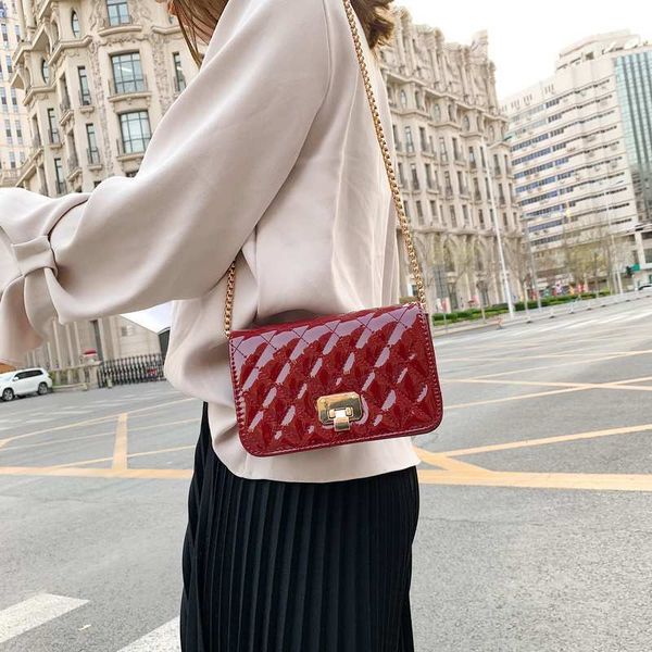 

2020 new shoulder bag women's patent leather diamond small square bag casual fashion mini messenger ladies