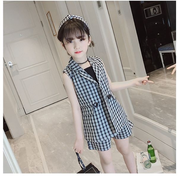 

Explosion models summer new Korean girls solid color striped plaid suit in the big children's tide suit vest shorts three-piece, Black