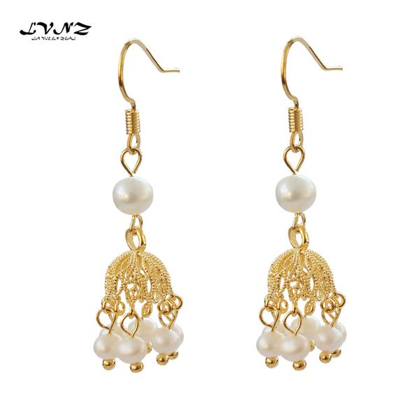 

lvnz 2019 new fashion metal hollow lantern freshwater pearls tassel drop earrings charm statement dangle woman jewelry 7075c, Silver