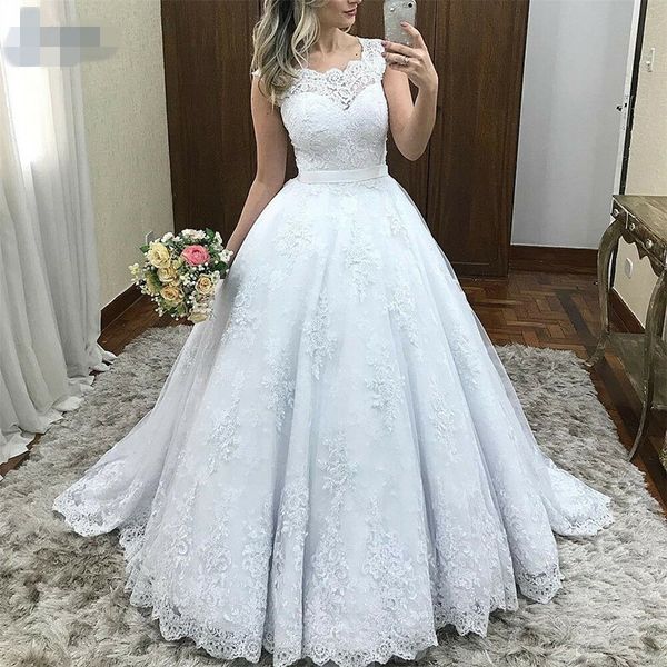 

2020 new stunning cap sleeves lace ball gowns crew plus size wedding dresses celebrity vestido de noiva bridal gowns robe de mariee, White
