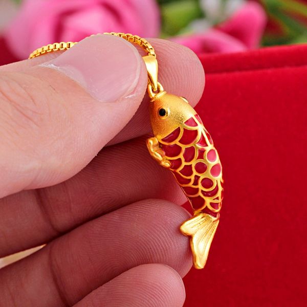 Lebendige schöne Halskette mit Anhänger in Fischform, mit Gelbgold gefüllte Kette mit rotem Tieranhänger für Mädchen und Damen