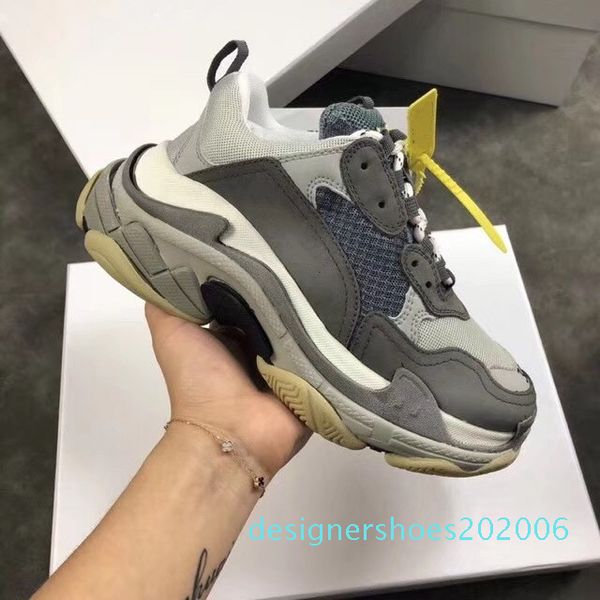 

paris 17fw fashion luxury designer women shoes dad shoes triple s 17fw sneakers for women spring street couples chaussures daddy shoes d06, Black