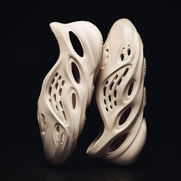 

2020 new casual roman beach shoes for men sandals rubber slippers hole crocse couples walking shoes, Black