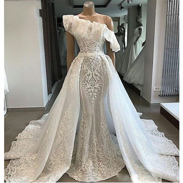 

lace appliqued one shoulder mermaid wedding dresses with detachable train luxury sheer lace dubai african plus size bridal gown, White