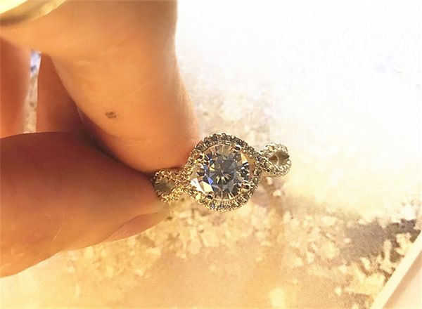 

fashion 925 silver classic 1ct round simulated diamond ring for women size 6/7/8/9/10, Slivery;golden