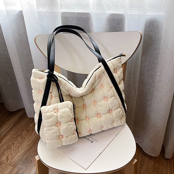 

padded women handbag vintage winter velvet shoulder bag female 2019 new brand brand large capacity fashion shopping tote bag