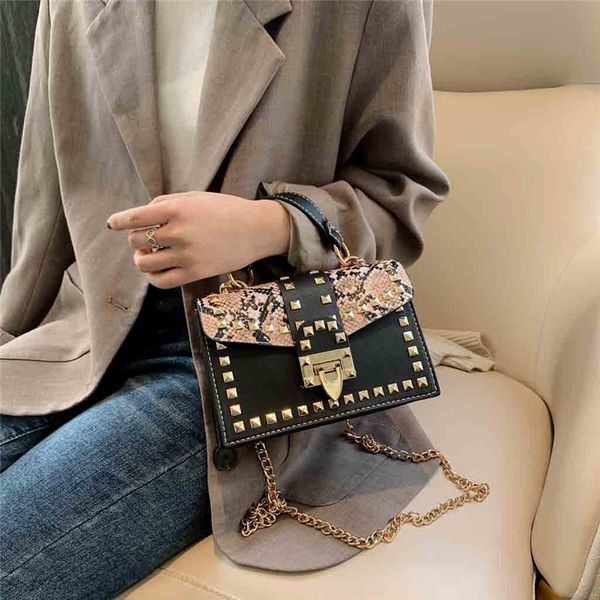 

women's serpentine rivet shoulder bag 2020 pu leather snake tote bag chain female vintage handbag cross-body #40