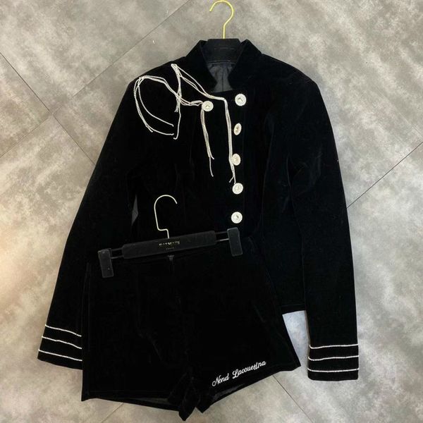 

deat 2019 winter long sleeve rhinestone tassel velvet cotton coat black shorts women two piece set mh281, White