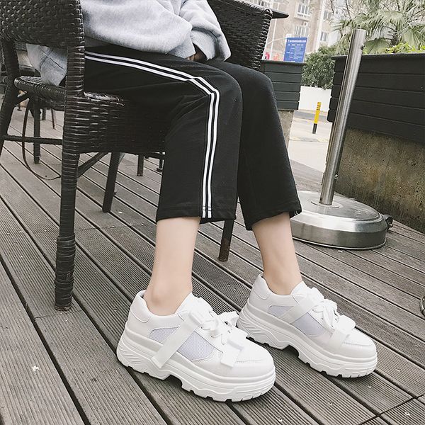 

qwedf women's shoes thick-soled sports lace buckle sports walking shoes mesh pu platform aumento de altura yn-21