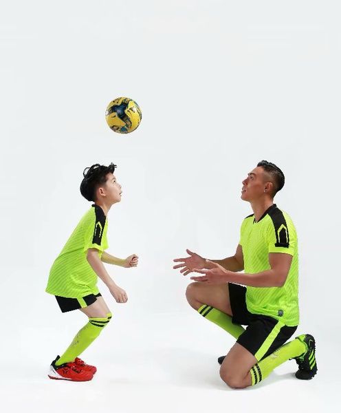 

mens football jerseys design online customized men's mesh performance personality shop popular custom football apparel uniforms b22-47, Black;red