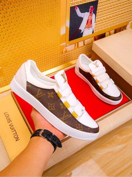 

new men's luxury casual shoes fashion brand autumn and winter design men's shoes classic retro pattern lazy shoes no straps yfnfg, Black