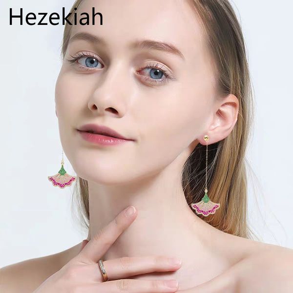 

hezekiah s925 silver lady noble ginkgo leaf earrings personalized fashion earrings shiny earrings dance party ing, Golden