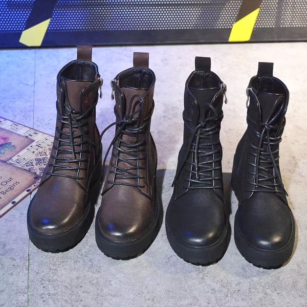

2019 new women designer boots lace up fashion wild locomotive boot size us5-8.5 original packaging, Black