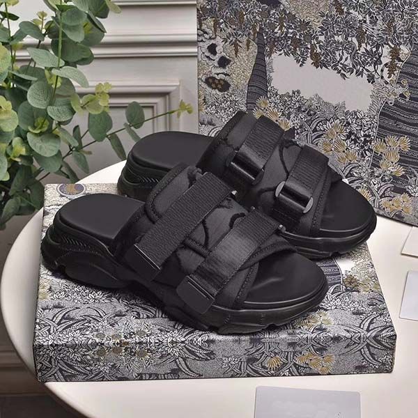 

2020 super luxury designer sandals women platform wedges heels sandals flat slides beach slipper embroidery letters casual shoes, Black