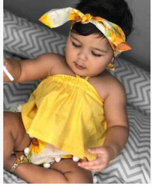 

girl yellow suspender sleeveless and sunflower print short pants set baby summer bare shoulder suit kids clothes three pieces, White