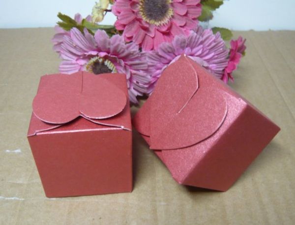 

50 pieces/lot) china red love wedding gift box for love heart square party box favors and candy favor