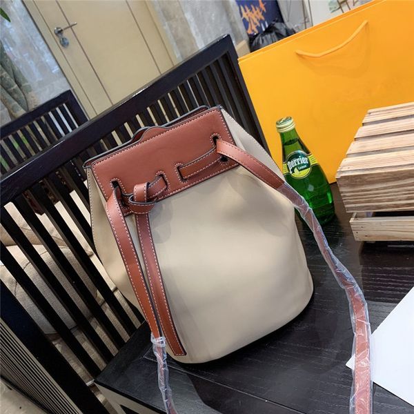 

дизайнер сумок дизайнер роскошных сумок кошельки женщина роскошь дизайнер мода сумка известные ведро мешок суперзвезда наплечные сумки