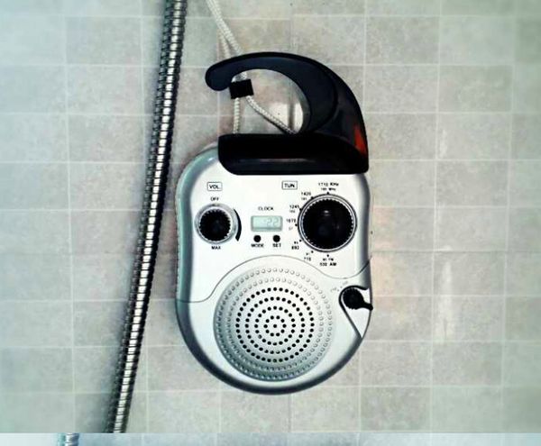 

1080p bathroom radio camera dvr 32gb