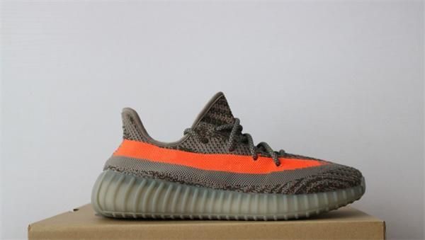 adidas yeezy naranjas y grises