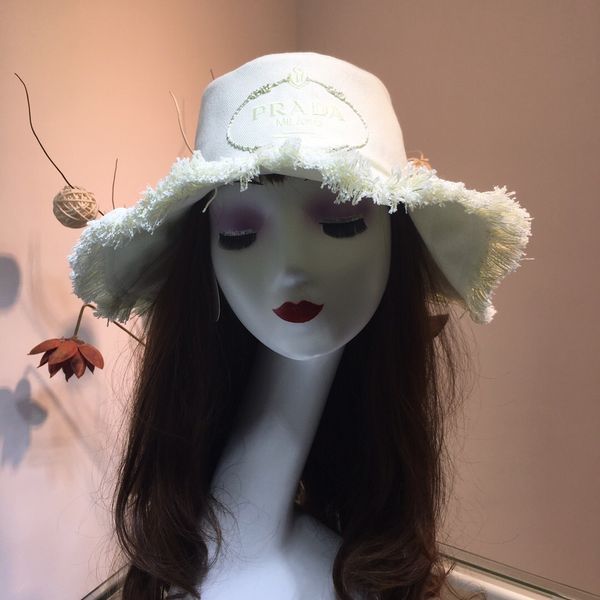 

spring and new retro gold braided flat head straw lady wide eaves sunscreen sun summer luxury designer fisherman hat, Blue;gray