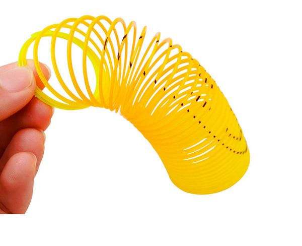 

12PCS 3.5cm Colorful Magic rainbow spring circle Slinky Children Classic Development Educational Plastic Toy Kids Christmas Gifts