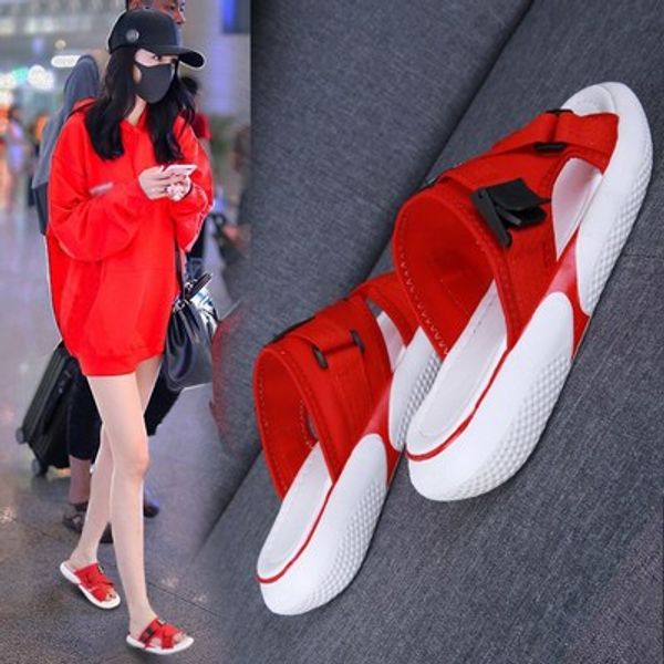 

slippers 2020 summer wear fashionable thick bottom net red with the same flat bottom korean version of wild women's shoes, Black
