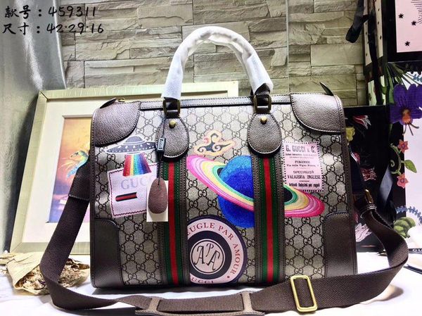 

2019 new fashion men and women travel bag duffel bag brand designer luggage large capacity sports bag42*29*16CM