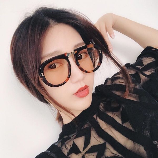 

wholesale-designer sunglasses folding frame with rhinestones fashion sun glasses designer large frame folded eyeglasses 6 colors, White;black
