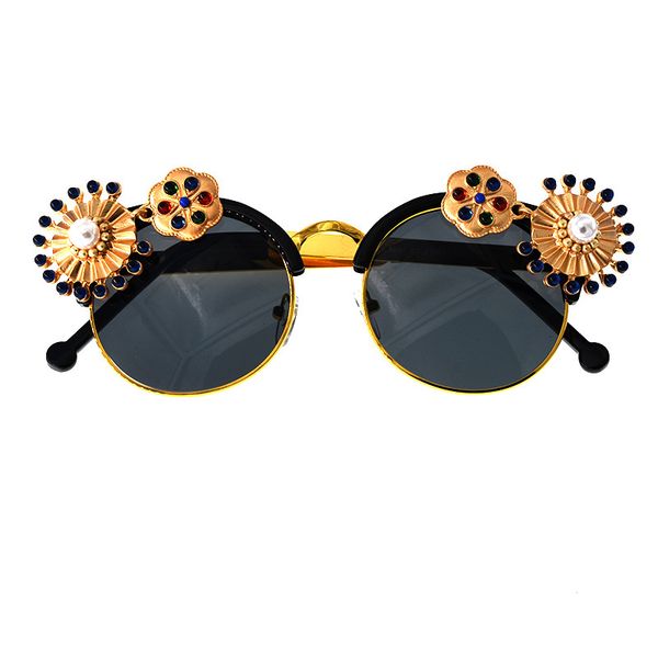

lady metal gold baroque sunglasses party glasses metal retro ladies female beach diamond pearl round sun glasses for women, White;black