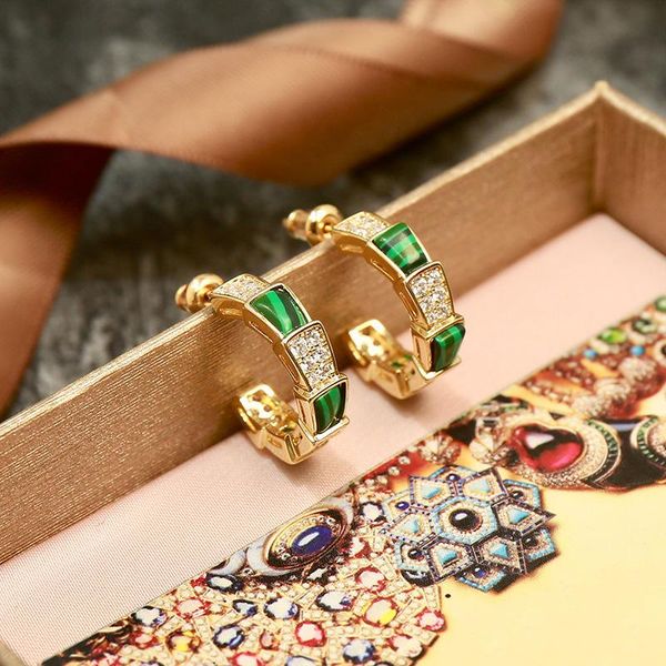 

мода марки титана стали ювелирные изделия женщин змейки серьги металла женщины любят серьги золото зеленый комплект шнек кристалл серьги юве, Golden;silver