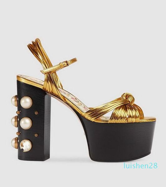 

female sandals summer show new style sponge thick bottom waterproof platform thick high heel leather gold one word belt l28, Black