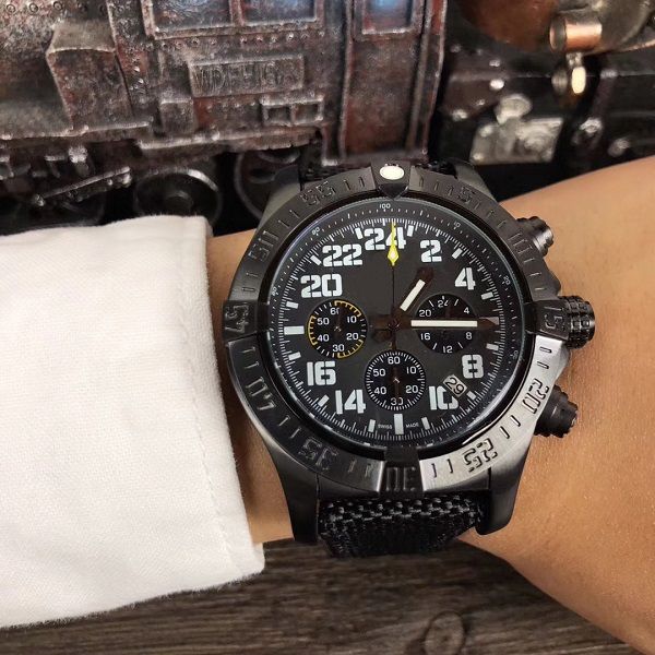 

Роскошный хронограф мужской Мститель истребитель часы из нержавеющей стали япон