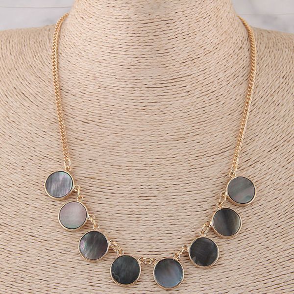 

2019 new shell necklace natural shell pearl reflective round spacing loose tandem natural beads necklace bohemian jewelry, Silver