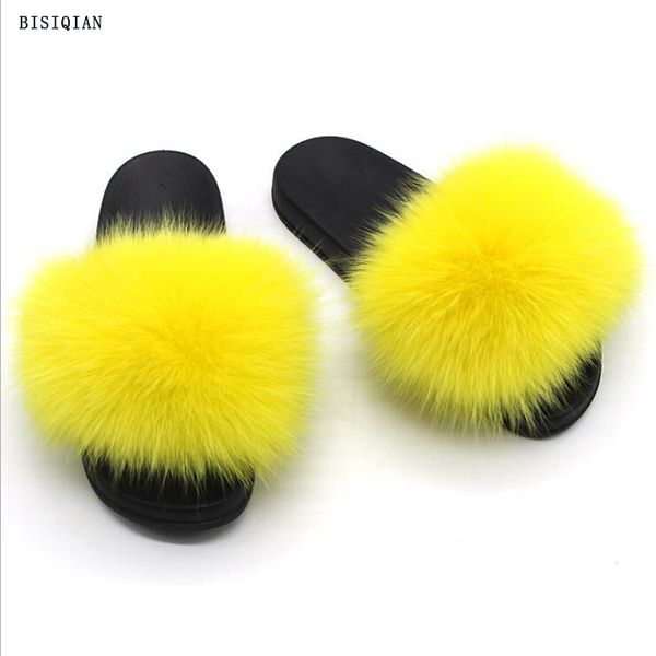 

2019 summer fluffy fur slippers woman outside cool sandals mixed colors beach slides 28 colors flat slip on shoes mujer, Black