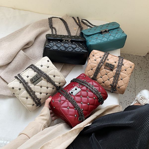 

women's bag 2020 new tide korean fashion rhombus rivet wild chain personality shoulder shoulder small square bag