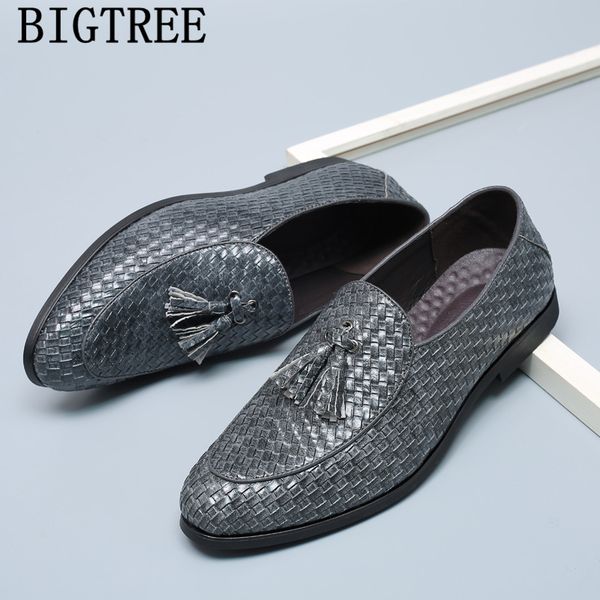 

loafers men dress shoes leather tassel shoes man brown italian men classic formal sepatu slip on pria ayakkabi, Black