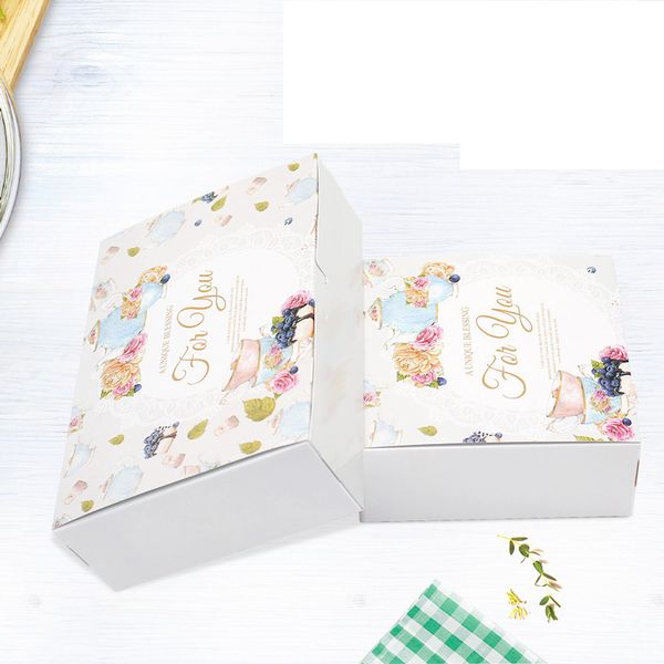 

20pcs british flower cupcake boxes gift packaging wedding party maccaron baking package vintage floral kraft paper cake box