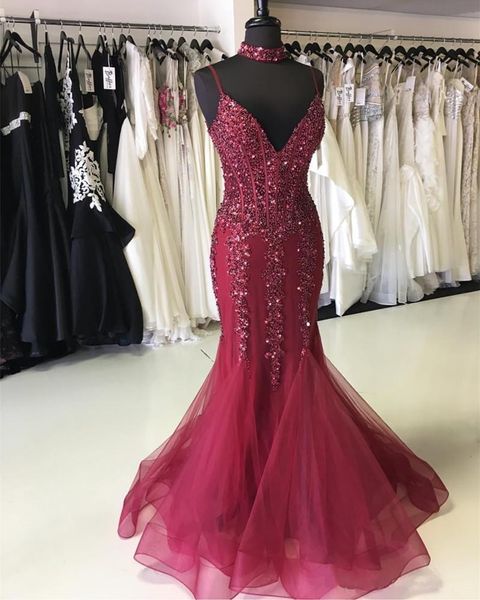 2020 Amostra de luxo real pesado frisada Vestidos Spaghetti Correias Mermaid longo Burgundy renda e tule vestidos de noite formal