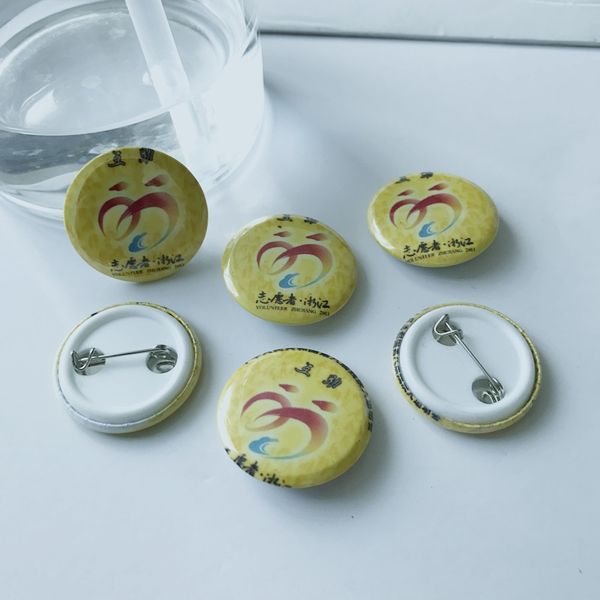 

горячих продаж 32mm tin кнопка знак материал 500pcs с безопасной pin других партий события поставка