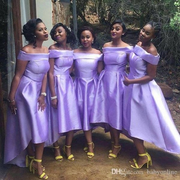 Robes de demoiselles d'honneur élégantes violet clair Nigeria filles sud-africaines une ligne hors épaule satin haut bas demoiselle d'honneur robes sur mesure